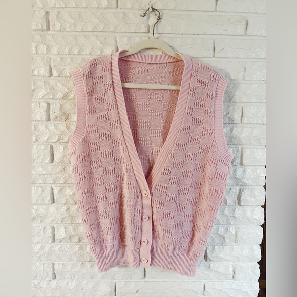 Sweaters - Vintage Hand Knit Pink Checkered Vest